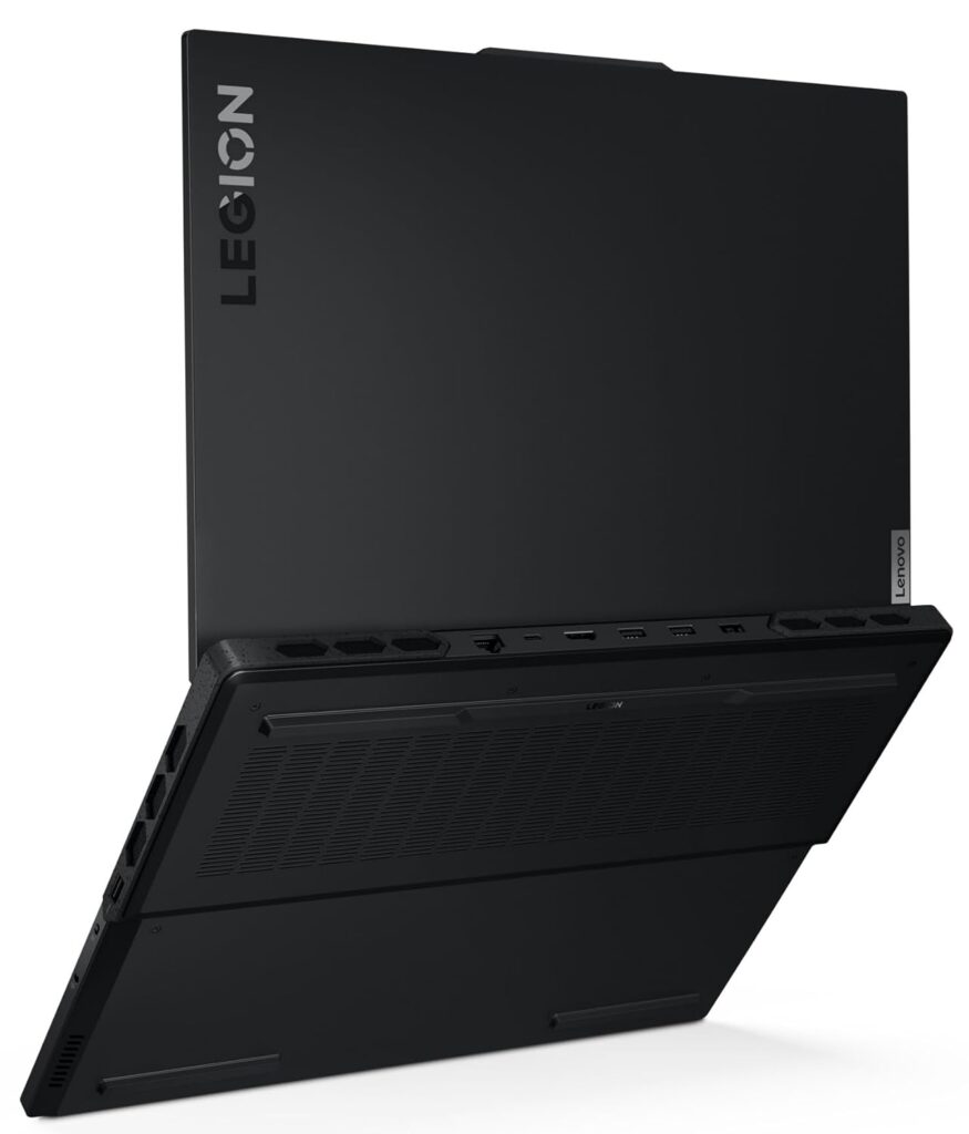 Lenovo 83DE001HIN Legion Pro 7 2024 Laptop