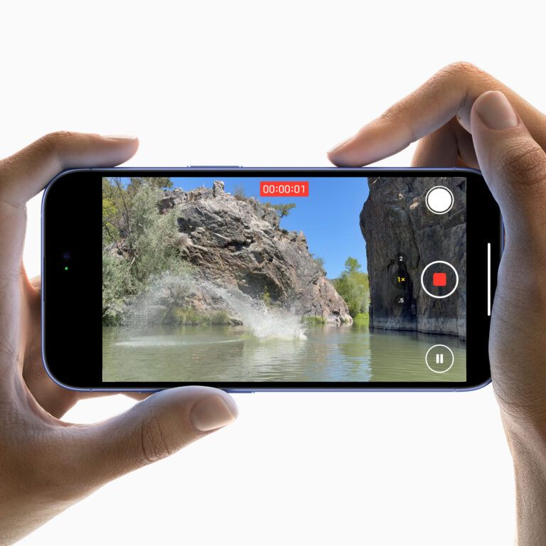 Apple iPhone 16 Series Camera Control Button