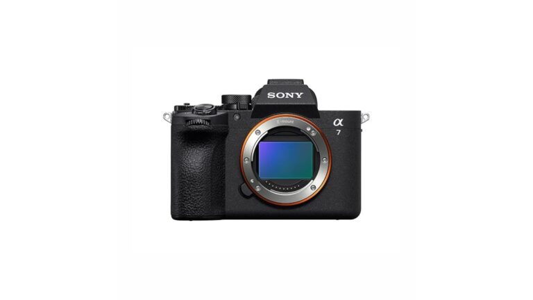Sony Alpha ILCE-7M5 Full-Frame High Resolution 33 MP Camera | Partially Stacked Sensor | 4K 120P | 30fps - Black