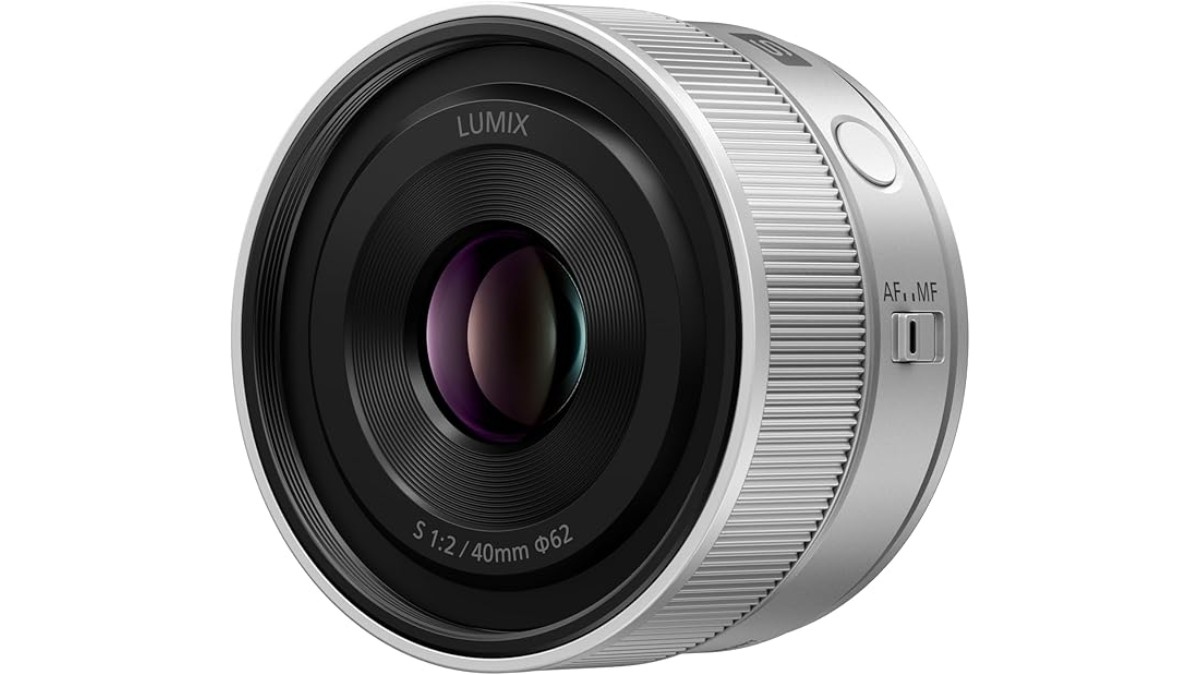 Panasonic LUMIX S 40mm F2 L-Mount Lens S-S40 Available for Pre-Order on Amazon US