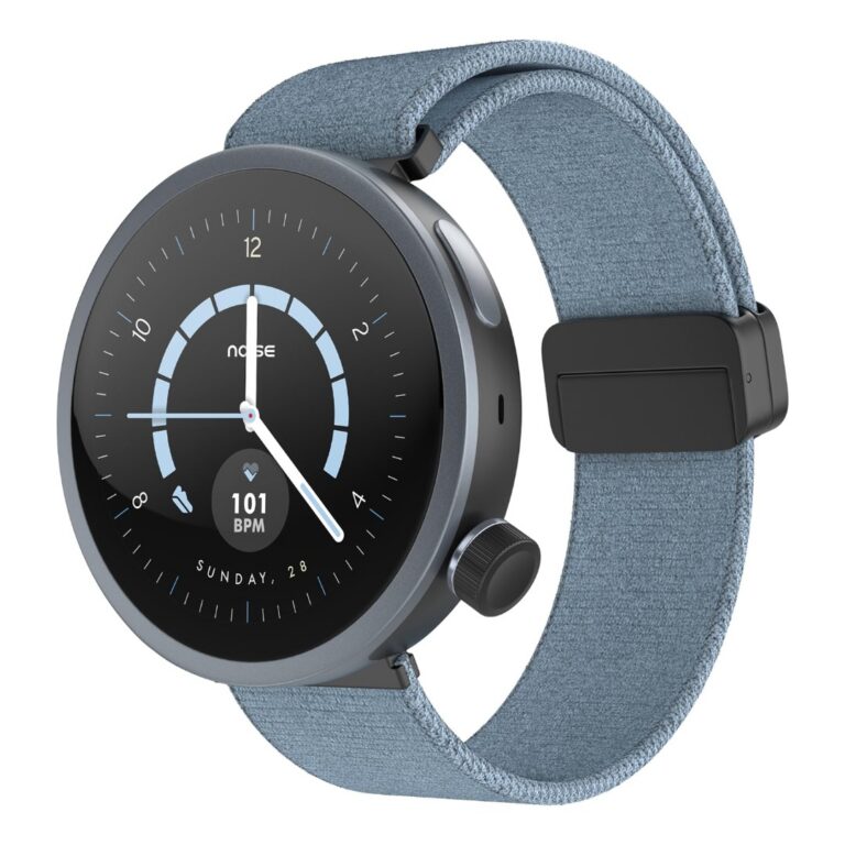 Noise Alt Watch 1 smartwatch in Chosen Black with 1.32-inch AMOLED display and rotating crown available for pre-order on Amazon India at Rs.5,561