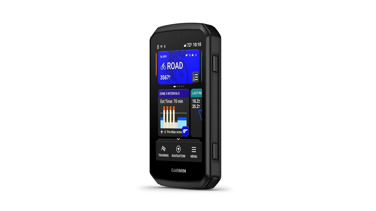Garmin Edge 1060 010-04598-00 GPS cycling computer with 3.5-inch colour touchscreen showing road ride and training widgets